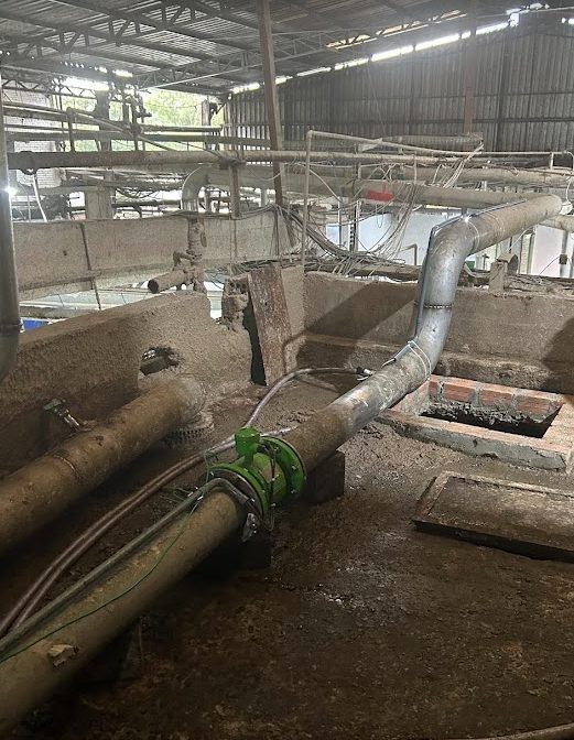 Calibração não intrusiva — Fábrica de Papel: Controle de Gramatura — fluído com sólidos em suspensão
